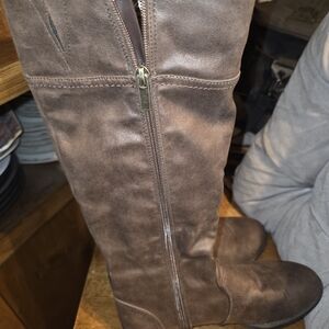 Bella Vita Tall Brown Suede-Look Side-Zip Boots